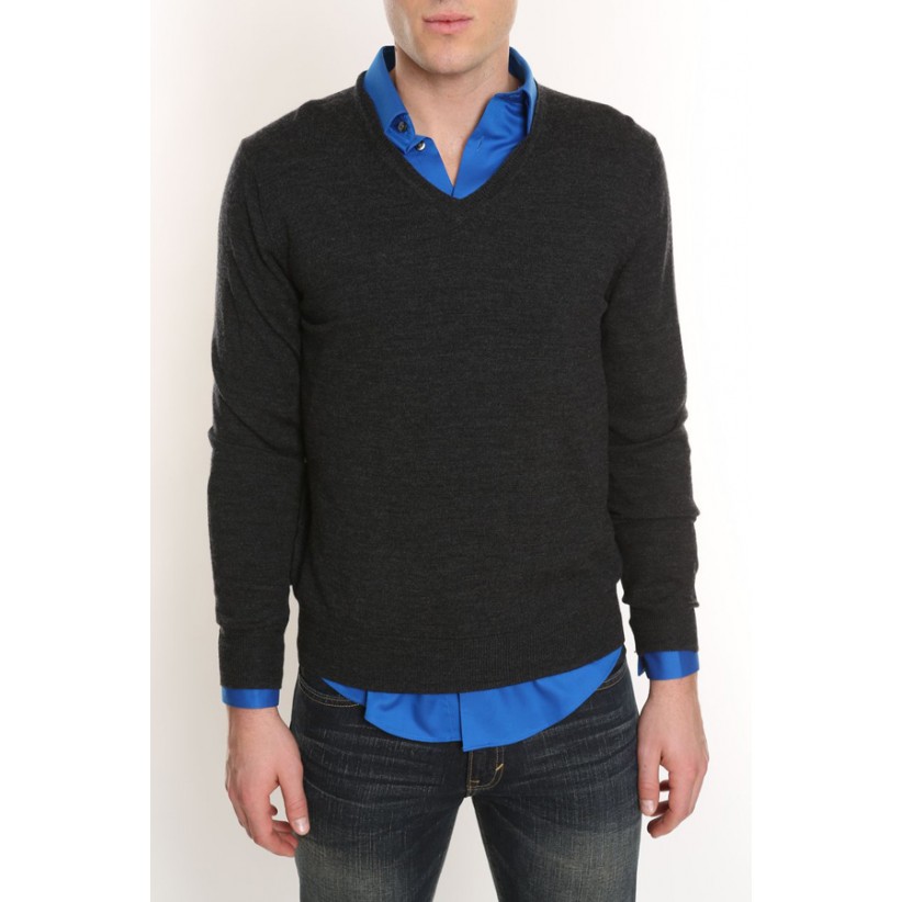 Merino V-neck Pullover Sweater